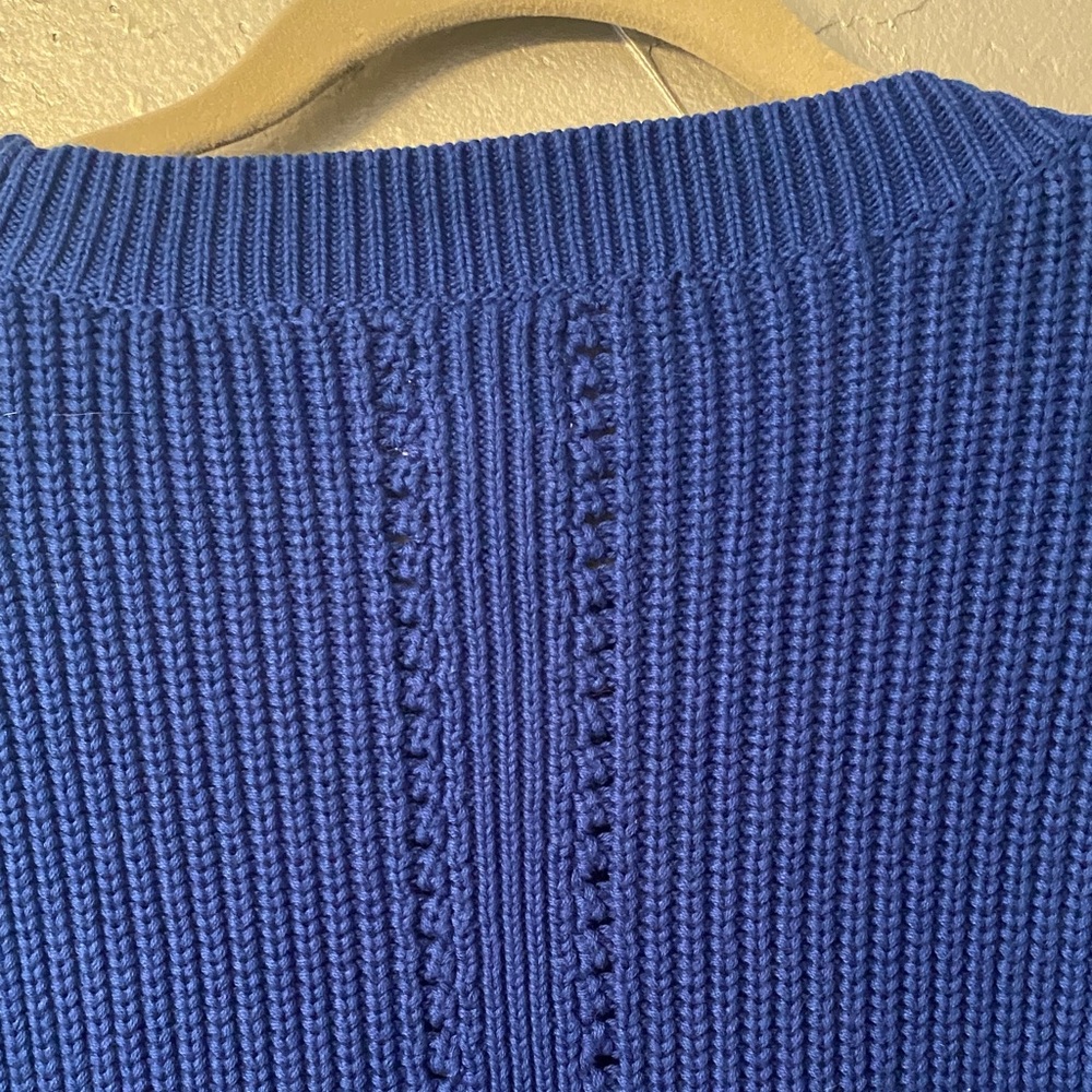 Duluth Trading Co Women's Blue Sweater - Picture 5 of 7